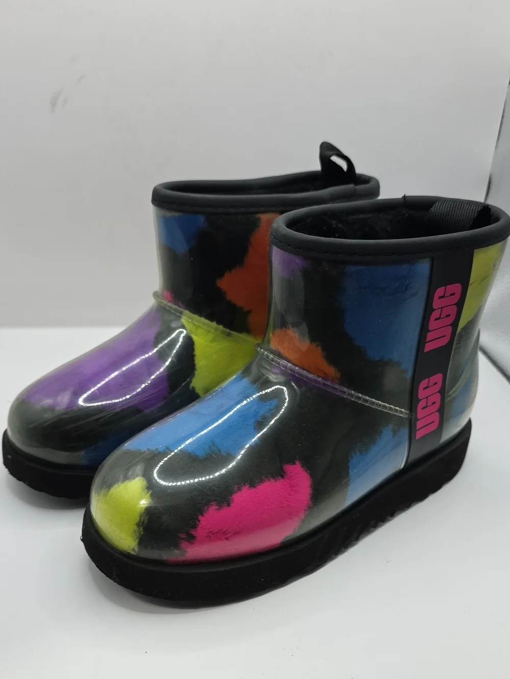 Uggs Girls Size 2